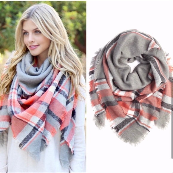 LAST ONE: Women’s lightweight cute trendy fall plaid blanket fringe wrap scarf - Picture 3 of 4